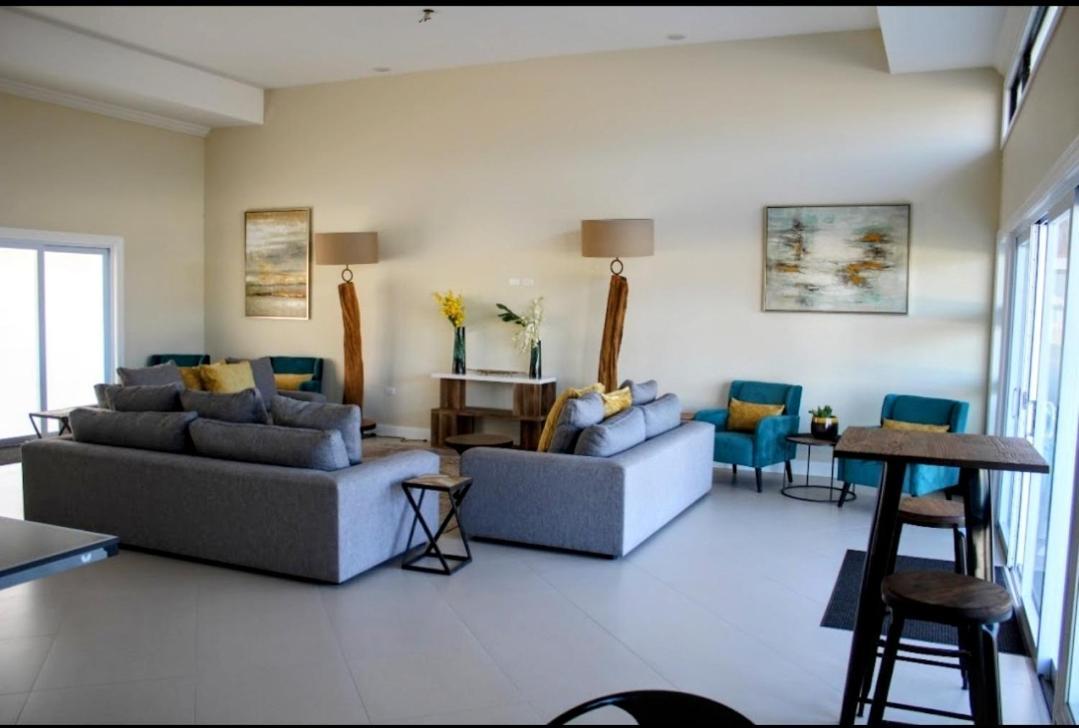 Paradise Oasis At Oceanpointe - Pool And Free Parking ลูเซีย ภายนอก รูปภาพ