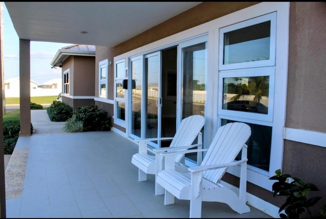 Paradise Oasis At Oceanpointe - Pool And Free Parking ลูเซีย ภายนอก รูปภาพ