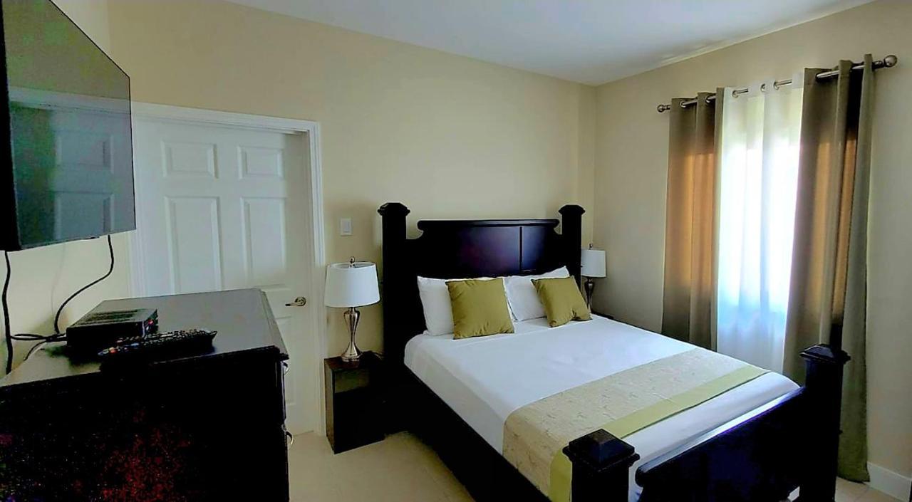 Paradise Oasis At Oceanpointe - Pool And Free Parking ลูเซีย ภายนอก รูปภาพ